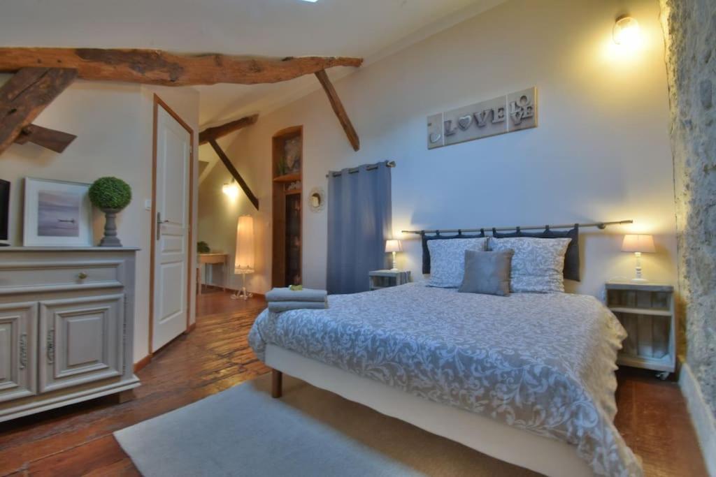 Chambre D'Hotes L'Altitude - Domaine La Rose Des Vents Castelnau-sur-l'Auvignon Exterior photo