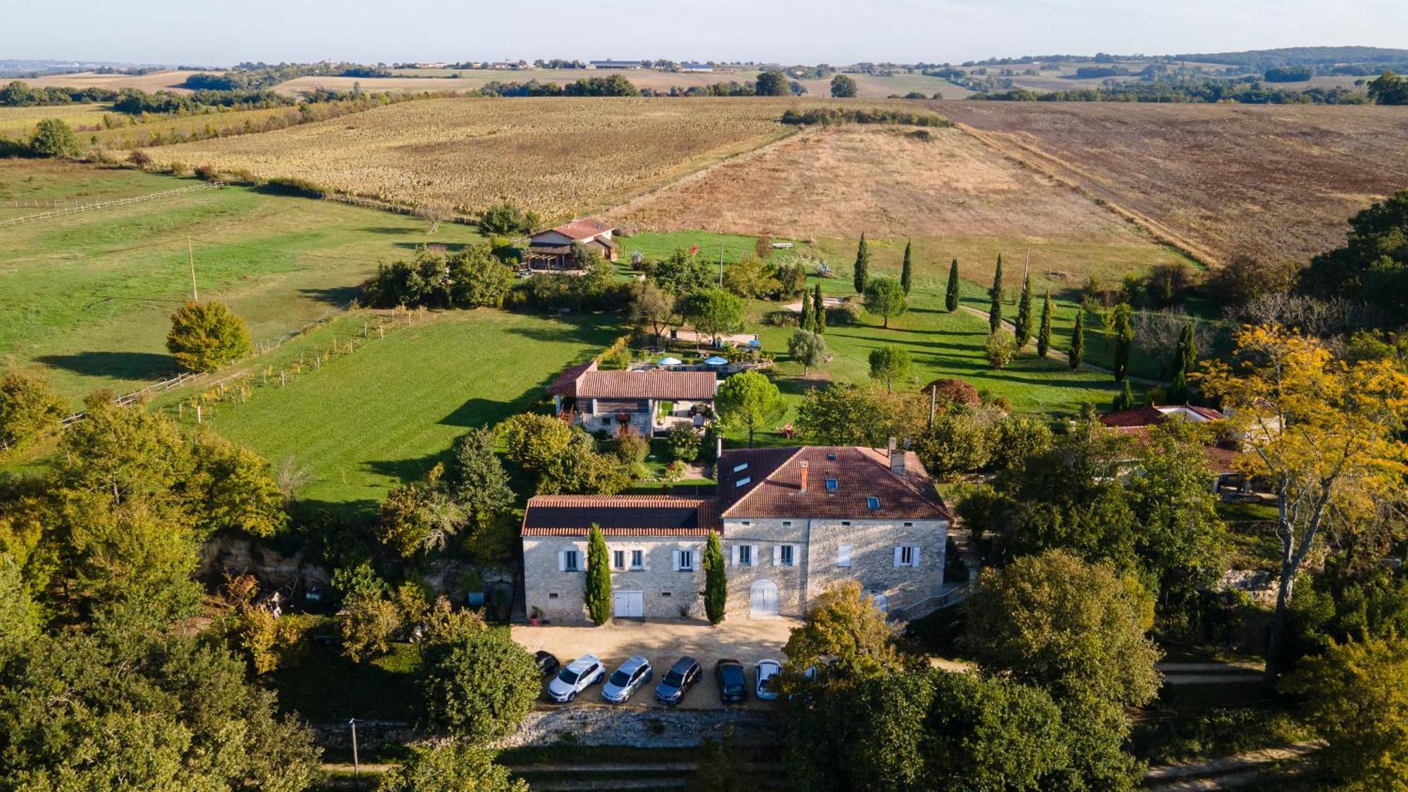 Chambre D'Hotes L'Altitude - Domaine La Rose Des Vents Castelnau-sur-l'Auvignon Exterior photo